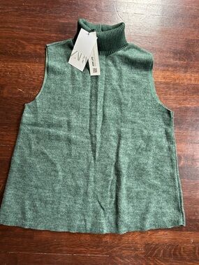 Zara Dark Green Sleeveless Turtleneck Knit Shell